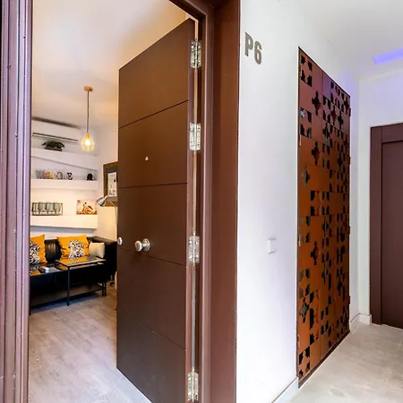 Estudio En Pleno Centro De By Msholidays Seville